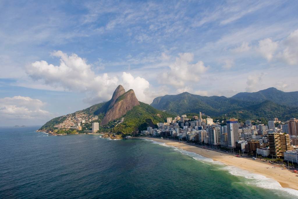 Sonhando com um dia de “dona Helena”? Saiba o que fazer no Leblon