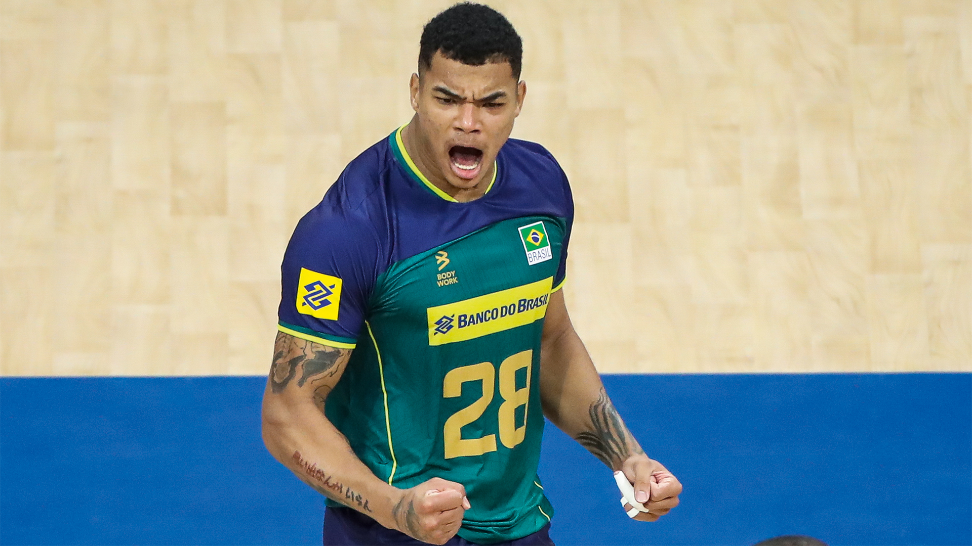 NOVA GERA&Ccedil;&Atilde;O - A sele&ccedil;&atilde;o feminina de v&ocirc;lei terminou a Liga das Na&ccedil;&otilde;es em quarto lugar e chega a Paris com determina&ccedil;&atilde;o para tentar o sexto p&oacute;dio ol&iacute;mpico, ap&oacute;s ouros em Pequim e Londres, uma prata em T&oacute;quio e dois bronzes, em Atlanta e Sydney. &Uacute;nico t&eacute;cnico tricampe&atilde;o ol&iacute;mpico, Jos&eacute; Roberto Guimar&atilde;es tamb&eacute;m tem chance de se tornar o primeiro treinador a acumular quatro medalhas douradas.