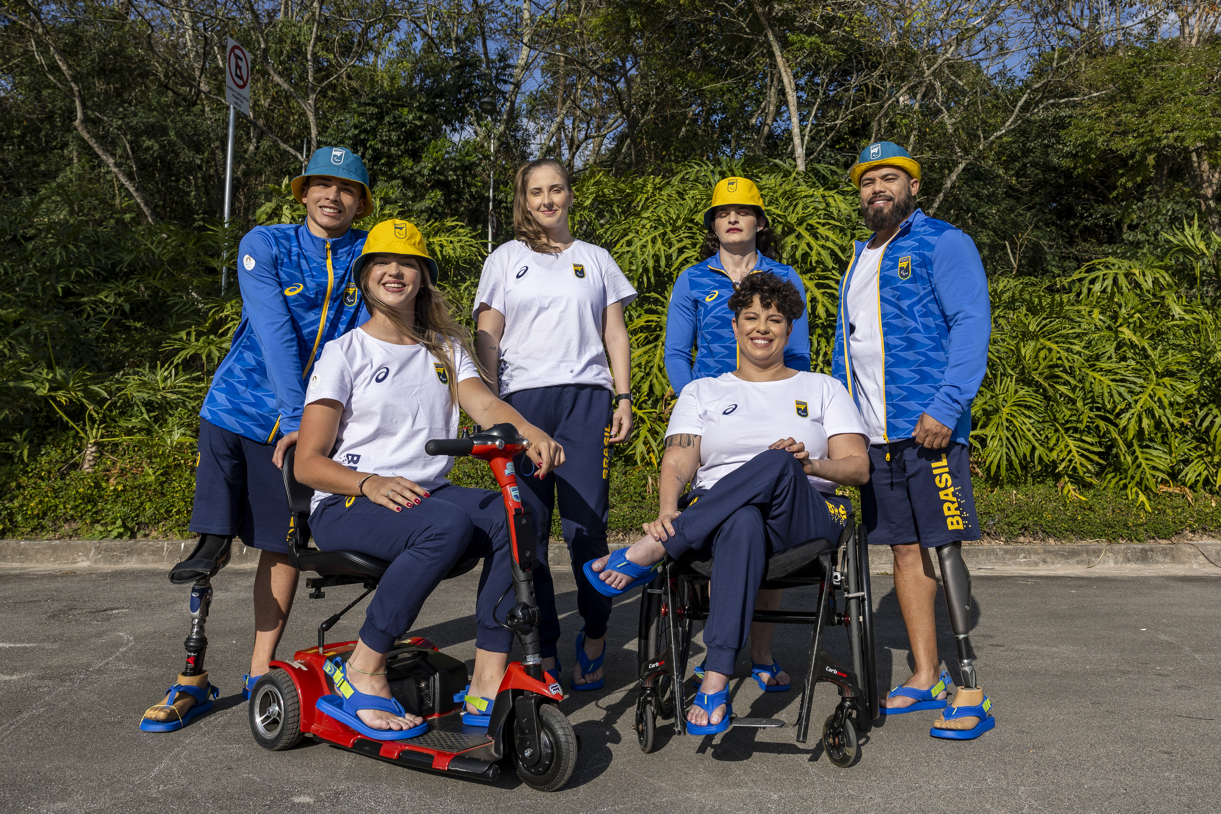 Paris 2024: Veja roupa do Brasil na Cerimônia de Abertura da Paralimpíada