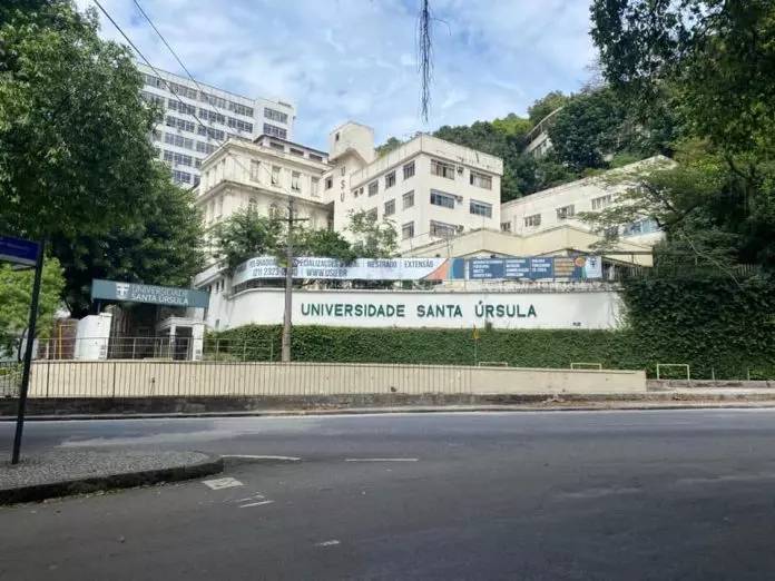 Santa Úrsula: campus vai a leilão e alunos sofrem com corte de custos