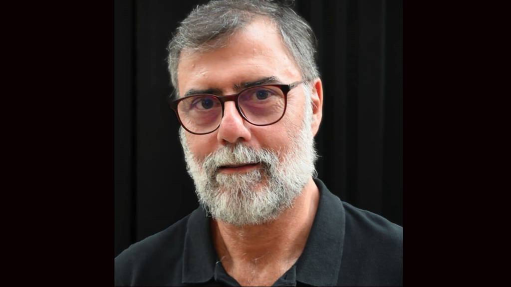 Eduardo Affonso: o escritor “inventalínguas”
