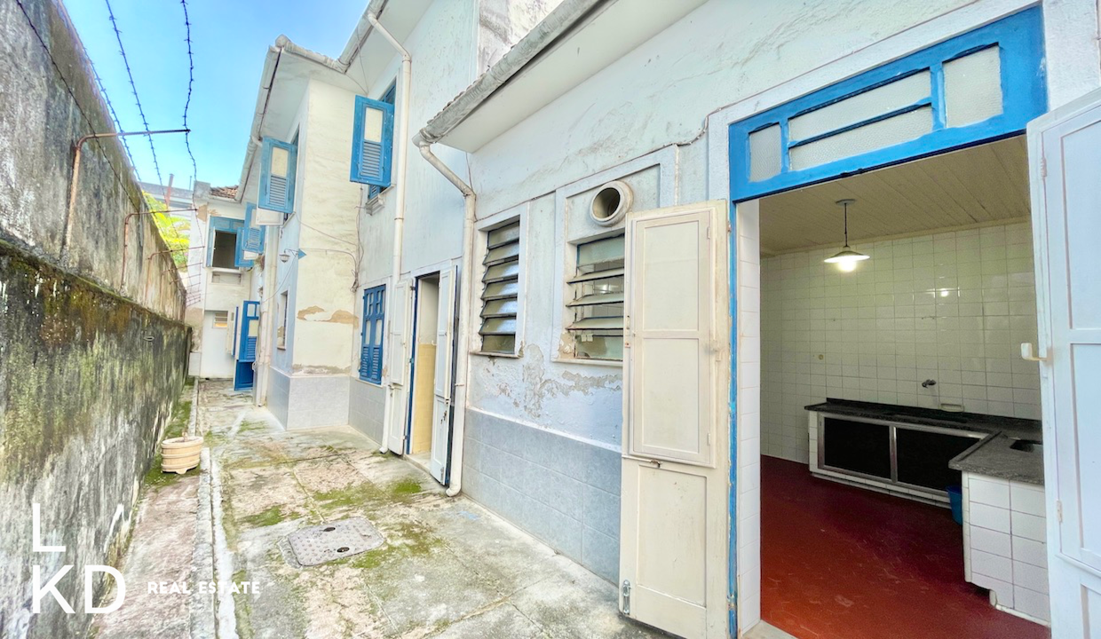 Casa em que viveu Vinicius de Moraes, na G&aacute;vea: &agrave; venda por 3,9 milh&otilde;es