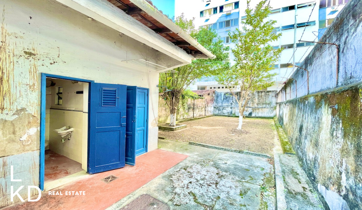 Casa em que viveu Vinicius de Moraes, na G&aacute;vea: &agrave; venda por 3,9 milh&otilde;es