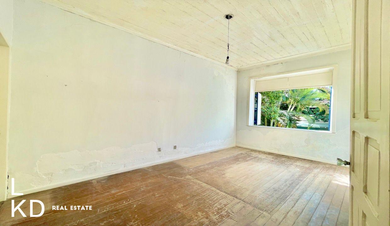 Casa em que viveu Vinicius de Moraes, na G&aacute;vea: &agrave; venda por 3,9 milh&otilde;es