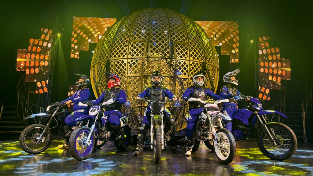 Circo Vostok, na Barra, traz o picadeiro modernizado