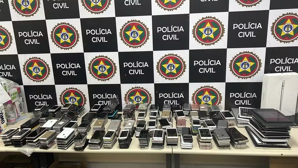 Roubos na rua: celulares são alvo de criminosos em 40% dos casos