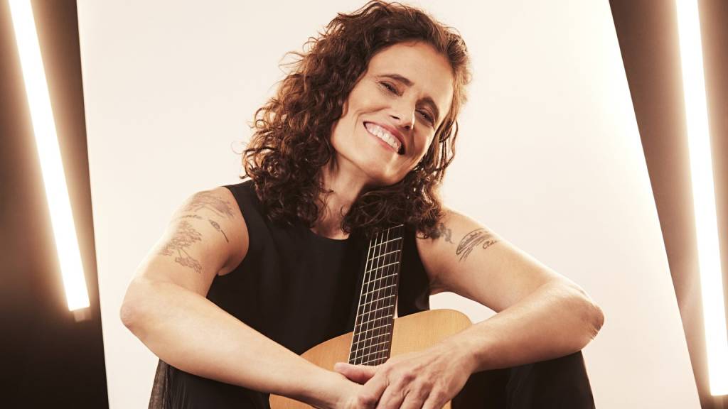 Bailão de Zélia Duncan, a portuguesa Maro e mais shows do fim de semana