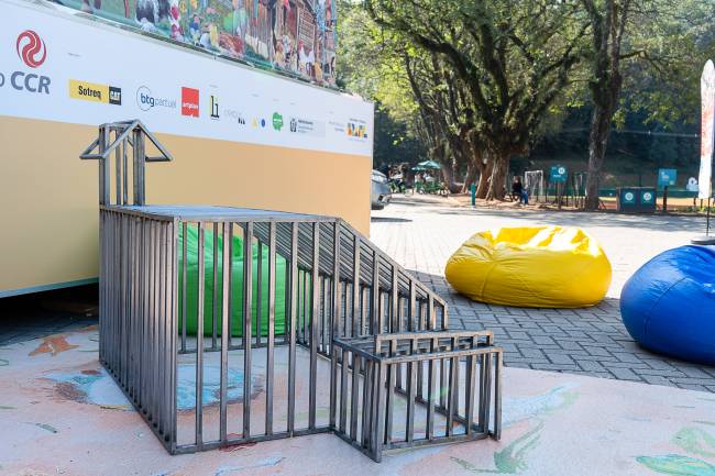 A Casa que anda. Que mistérios tem Clarice?