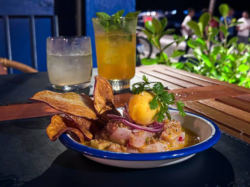 Ceviche de Pesca do Dia com Sorbet de Manga Ceviche de Pesca do Dia com Sorbet de Manga