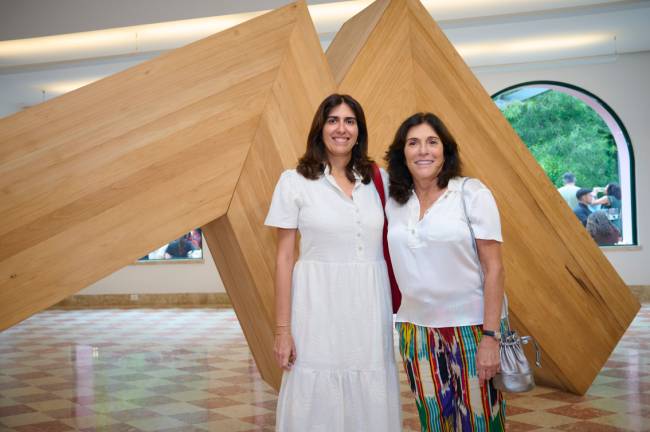 Juliana e SilviaCintra_FotoSelmyYassuda