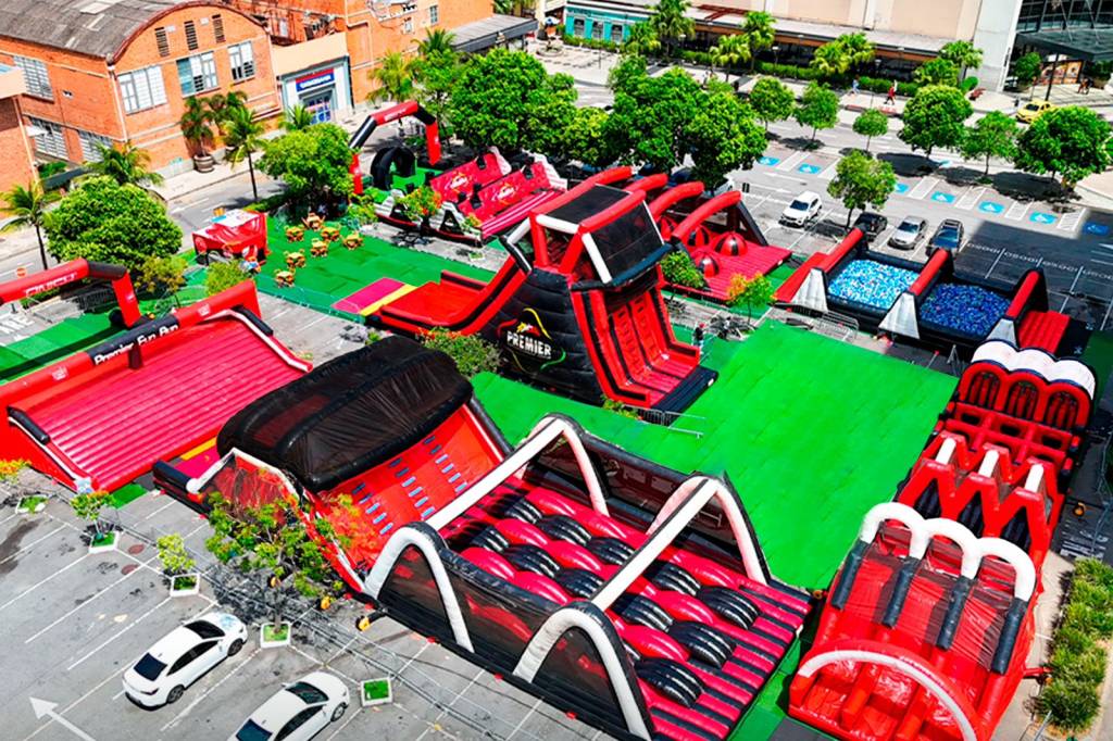 Shopping Nova América recebe circuito inflável gigante
