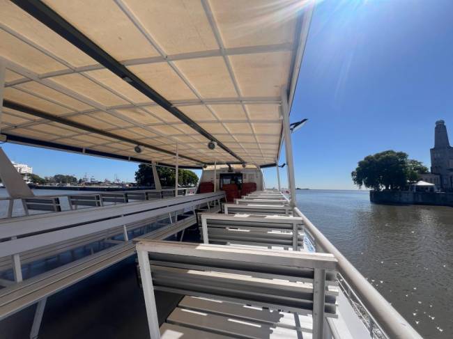passeio de barco rio de la plata