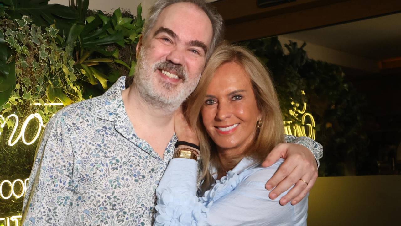 Daniel Jobim e Helô Pinheiro em evento de bossa nova no Fairmont