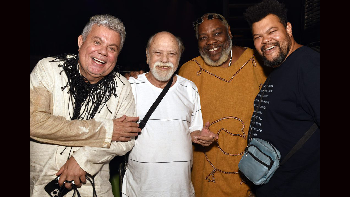 Milton Cunha em aula-espetáculo: “Tinha pressa em abandonar a pequeneza”