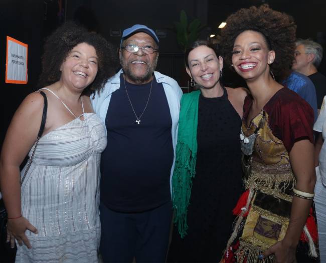 1 Alegria Ferreira, Martinho da Vila, Cleo Ferreira e Dandara Ventapane