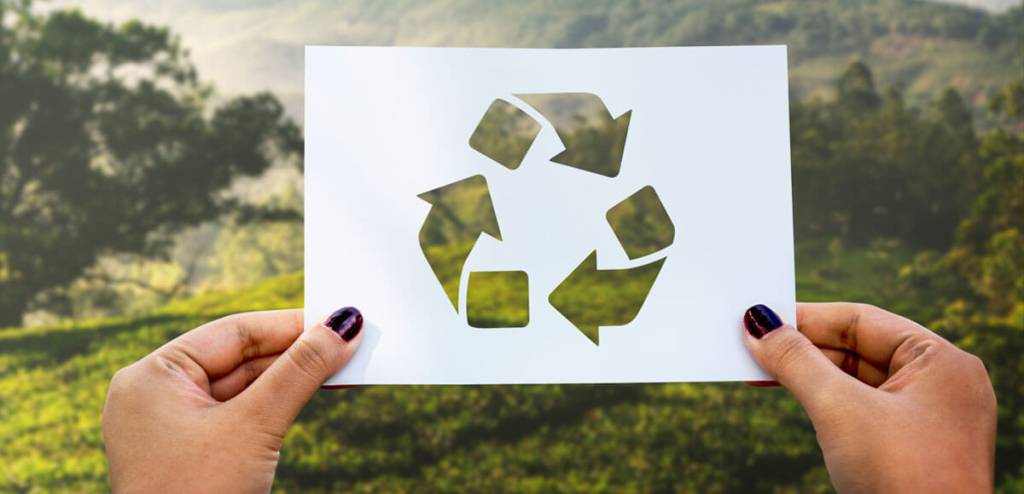 Resposta da Infraero sobre falta de lixeiras recicláveis no Santos Dumont