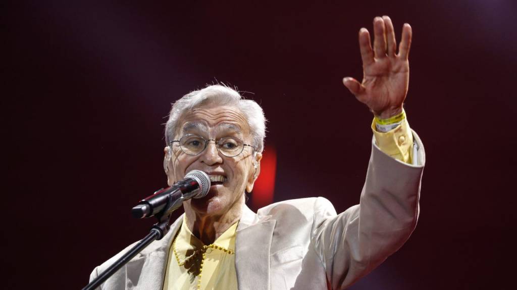 Caetano Veloso recebe 10 mil reais de indenização por comentário na web