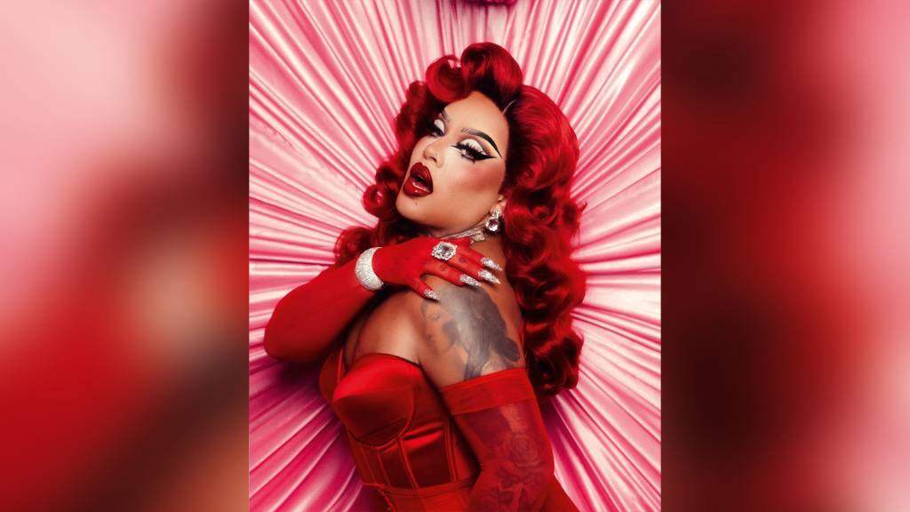 Gloria Groove sonha em desfilar em bloco carioca sem ser reconhecida