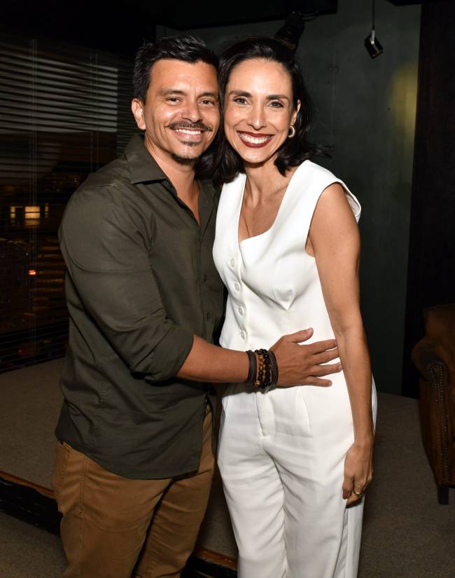 _DSC4848 O casal Gustavo Reiz e Manuela Duarte - Livro PARTE DE MIM - FEV 2025 - CG
