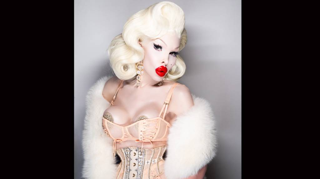 Amanda Lepore, ícone transex: show durante o carnaval carioca