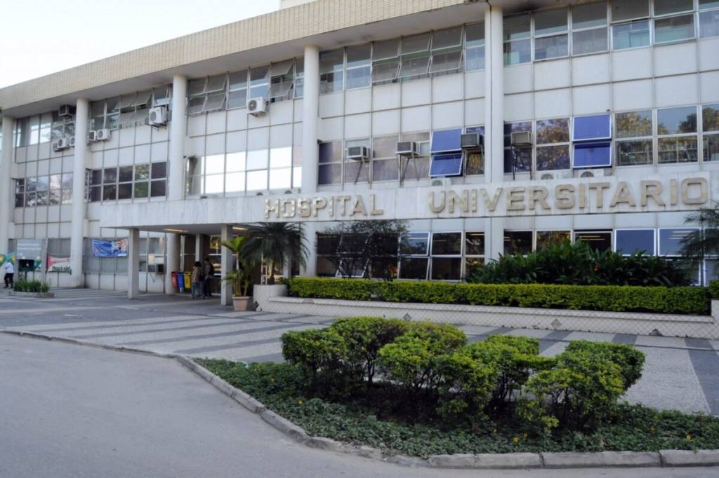 Elevador despenca no Hospital do Fundão; ninguém ficou ferido