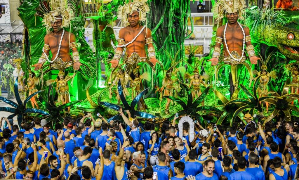 Rio se consolida como destino LGBTQIA+ no carnaval