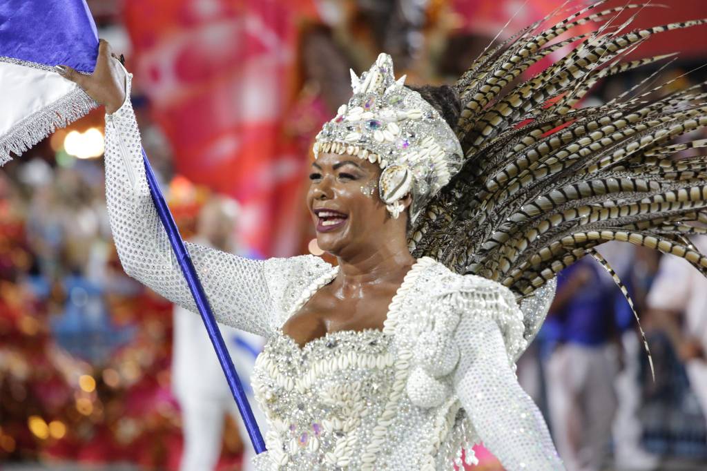 Selminha Sorriso desfile Beija-Flor 2025 selminha-sorriso-desfile-beija-flor-2025