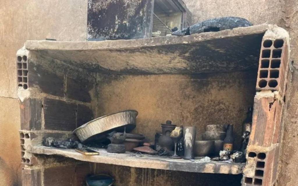 Incêndio em terreiro de candomblé é mais um caso de intolerância religiosa