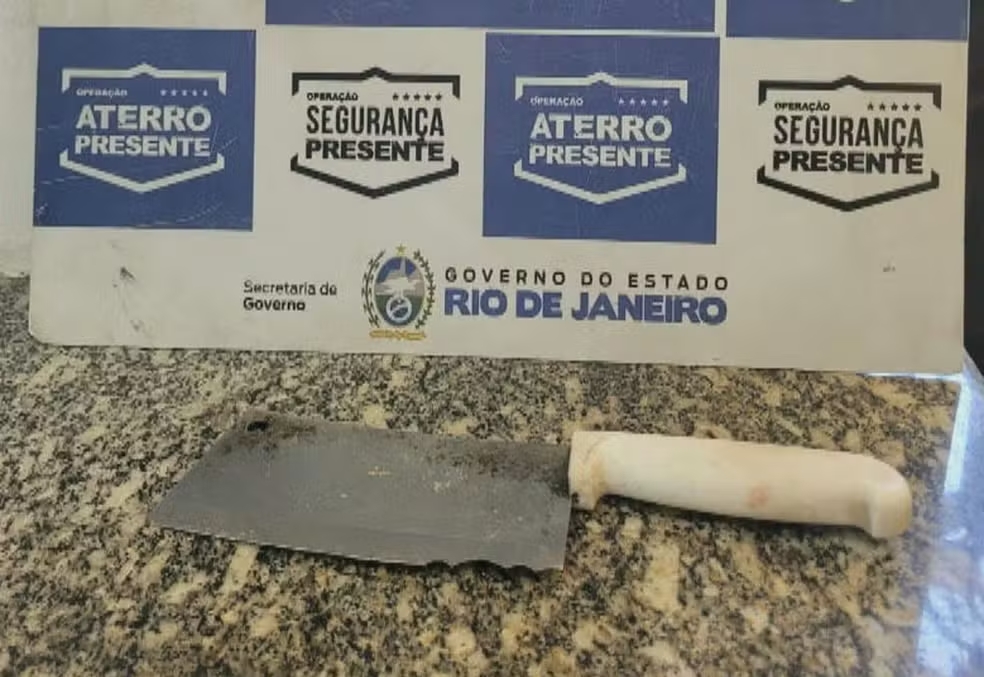 Briga por preço de água de coco no Aterro termina com ambulante esfaqueado