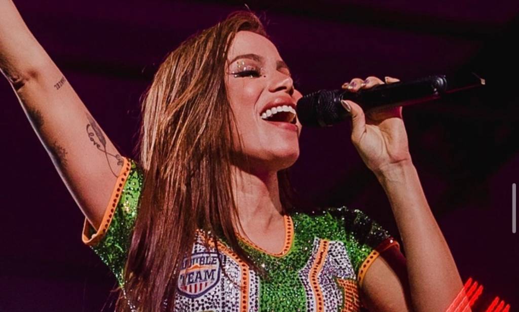 Depois de cancelar Coachella, Anitta não terá turnê em 2025