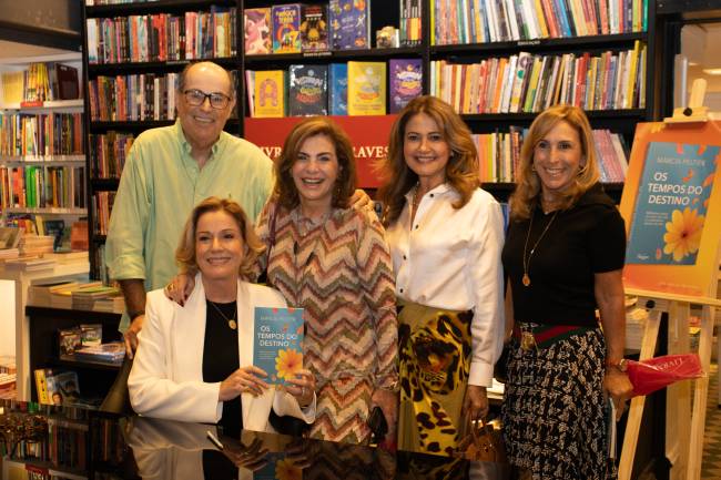 Marcia Peltier com o casal Claudio Uchoa e Andrea Buffara, Angela Rocco e Carla Buffara