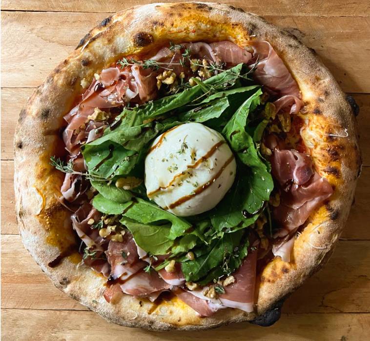 Piccola – presunto com burrata e rúcula.jpeg Piccola Fattoria: criatividade em clássicos e lançamentos sazonais no Recreio