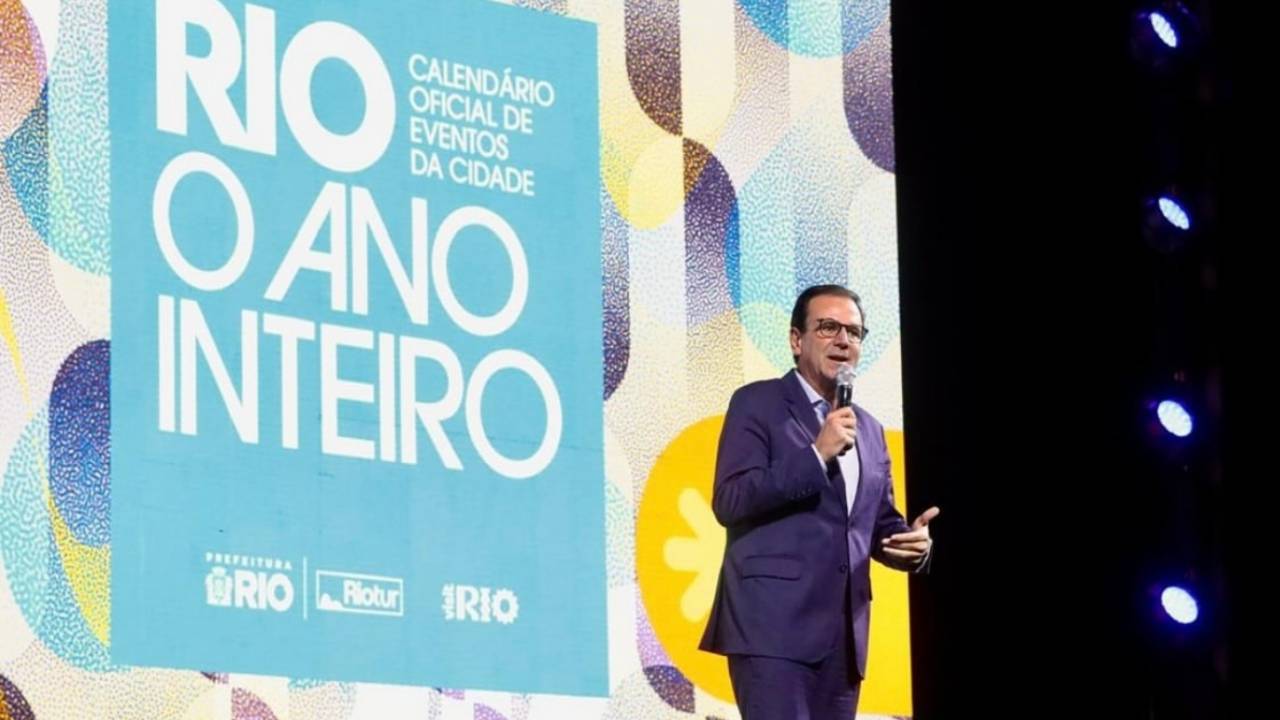 Eduardo Paes comenta quem deve ser as próximas atrações do show em Copacabana