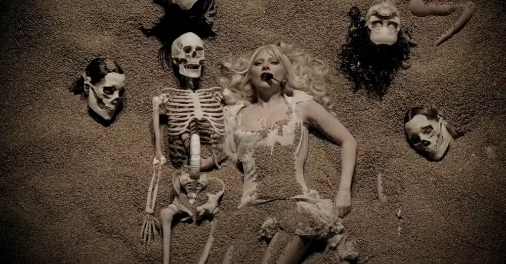 Com espetáculo no Coachella, Lady Gaga traz pistas de show em Copacabana