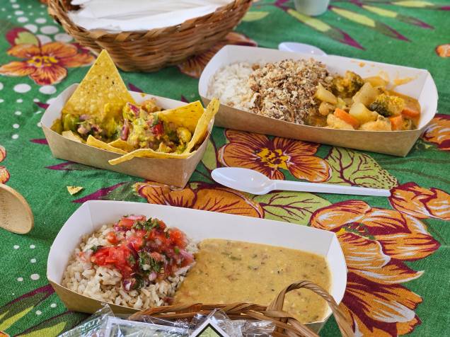 Refeições veganas? Sim, temos! Da 4 Mãos Buffet Vegano Refeições veganas? Sim, temos! Da 4 Mãos Buffet Vegano