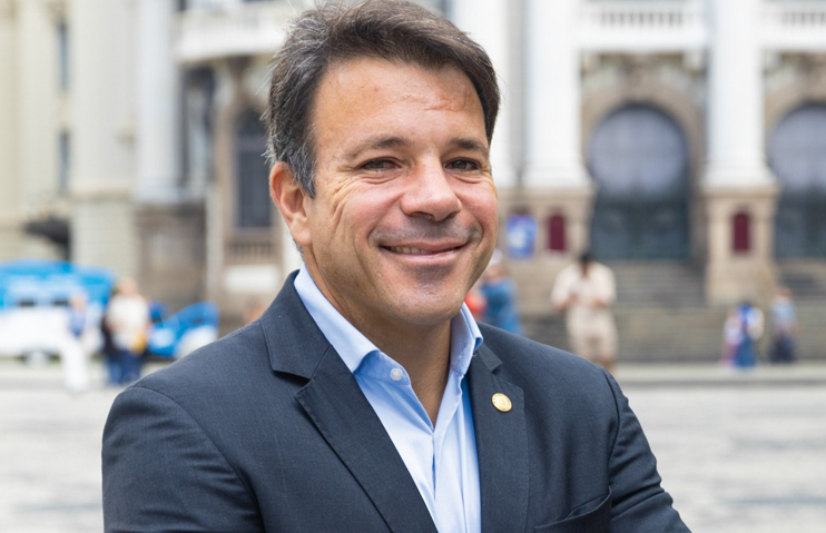 caio-caiado