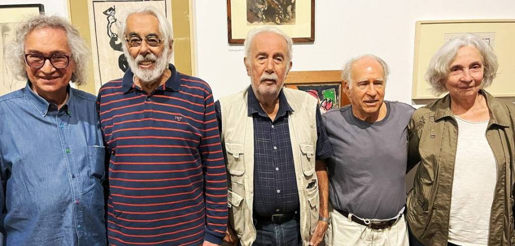 Roberto Magalhães encerra mostra muito bem acompanhado