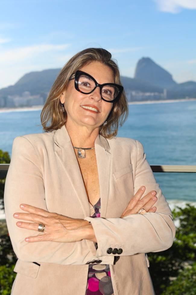Leandra Câmera