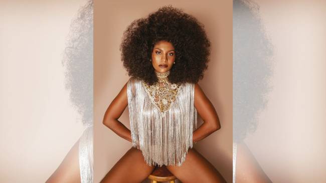 Atriz Barbara Reis reflete sobre o racismo no teatro e na TV