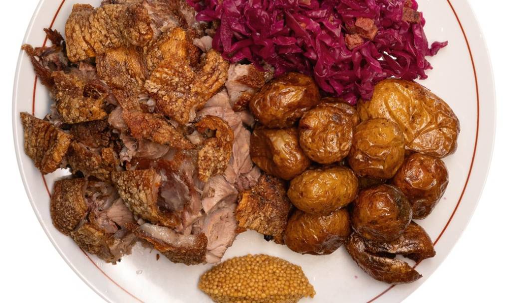 Joelho de porco na frangueira é novidade no Tijolada, de Thomas Troisgros