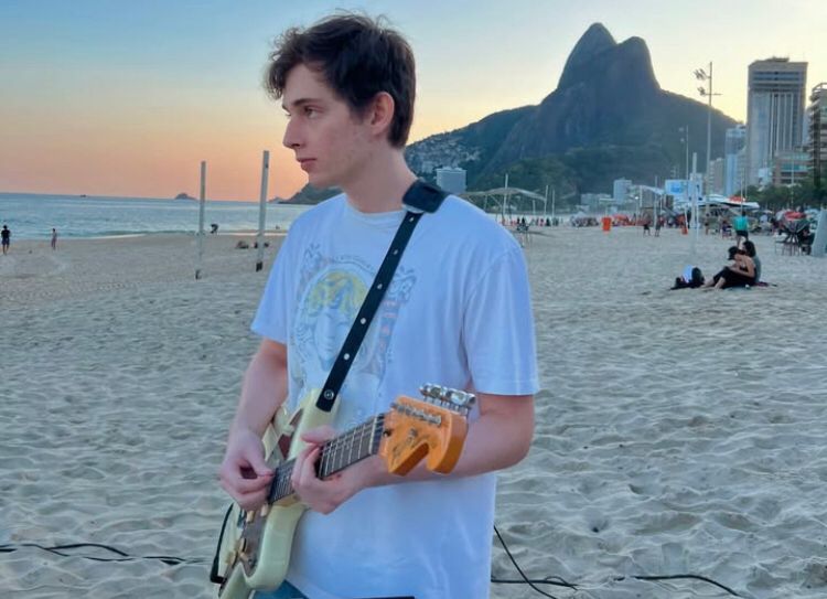 Decreto que proíbe músicas nas praias é ilegal? Entenda