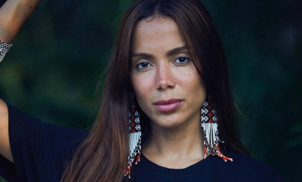 Ela faz tudo! A pressão de Anitta sobre o presidente da Câmara