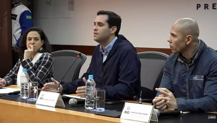 Jaé: o vice-prefeito Eduardo Cavaliere (ao centro) explicou a transição