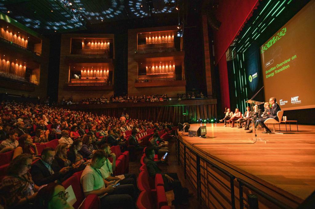 Rio brilha como centro de debate de rumos da transição energética no mundo