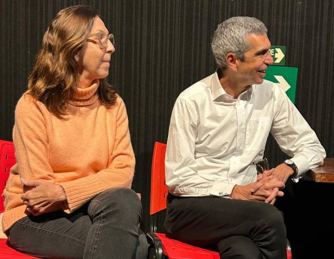 Os irmãos Luciana Pinheiro e Henrique João Pinheiro