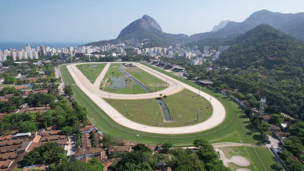Bola da vez, corrida de rua levanta poeira no Jockey
