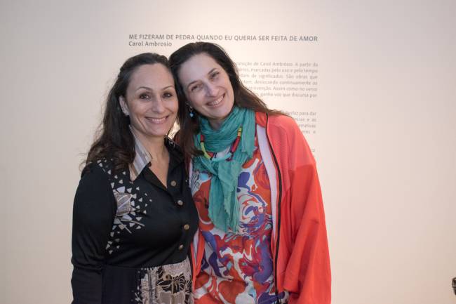 Karin Cagy e Paloma Carvalho