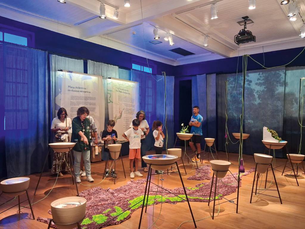 Museu do Jardim Botânico faz visita guiada para crianças e familiares