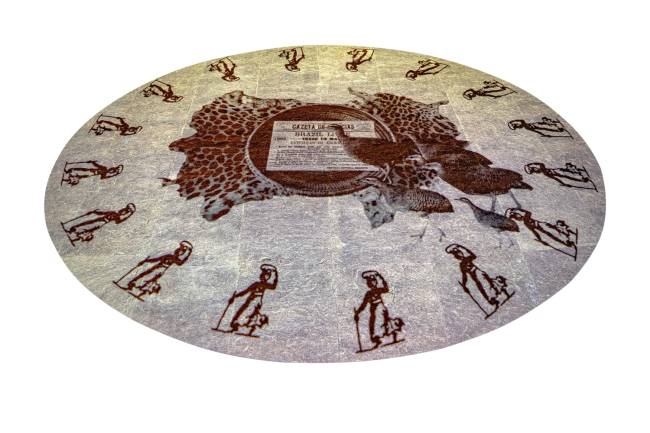Obra 4_NossaVidaBantu_CrisLucena_Baixa201.JPG No passo: animação de Aline Mota é projetada no chão do museu