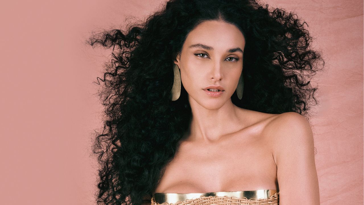 debora-nascimento